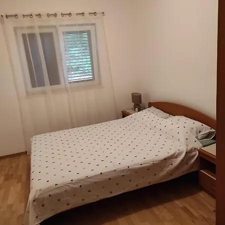 Lucia Apartman